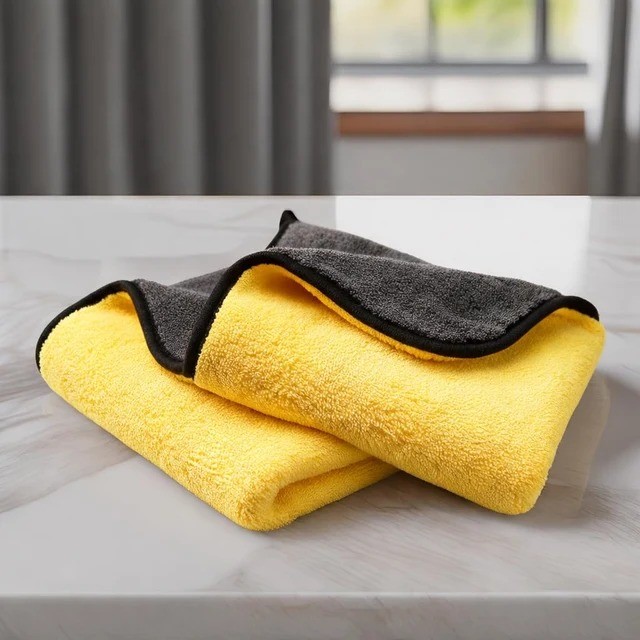 Why Every Home Needs a Micro fiber Cloth