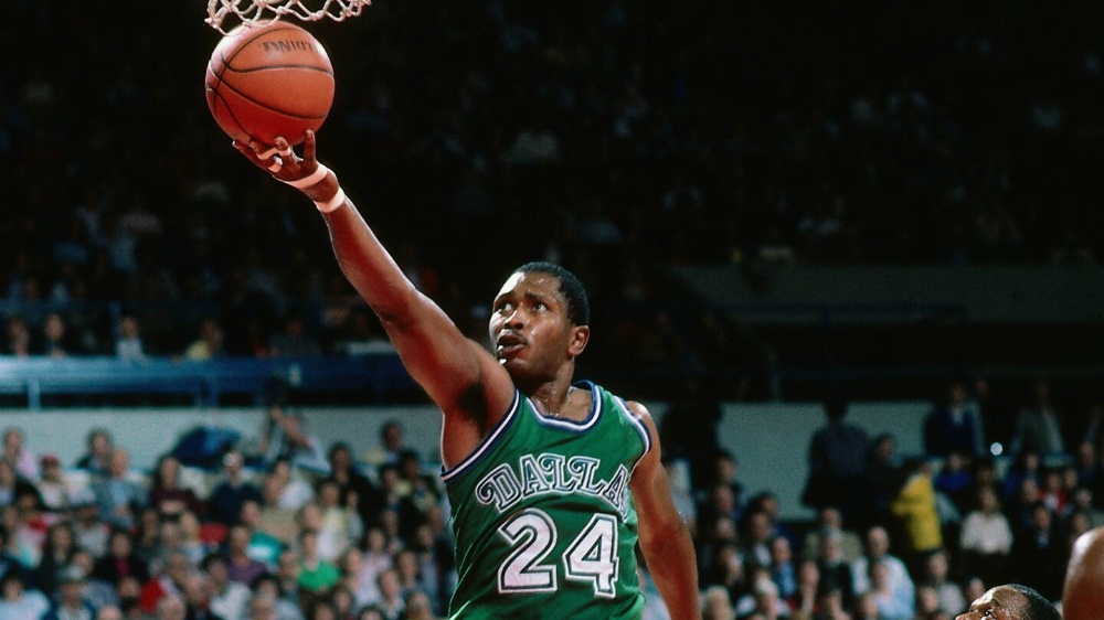 Mark Aguirre