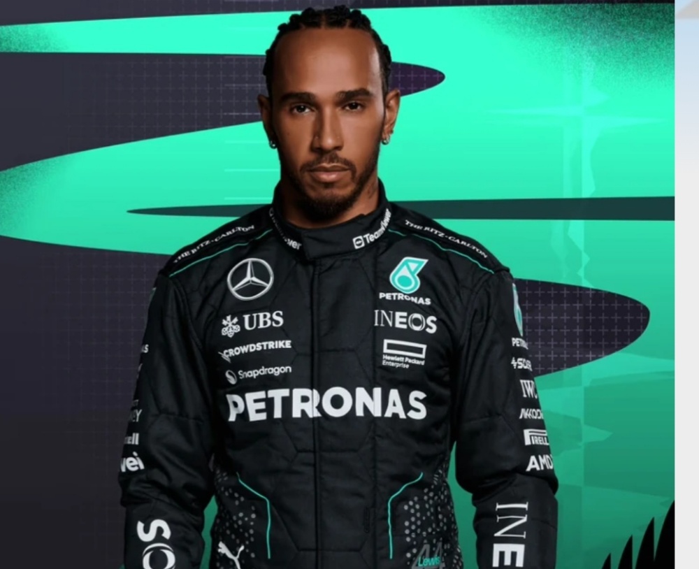 Lewis Hamilton (2)