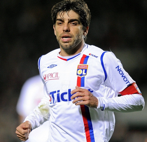 Juninho Pernambucano Kimdir?