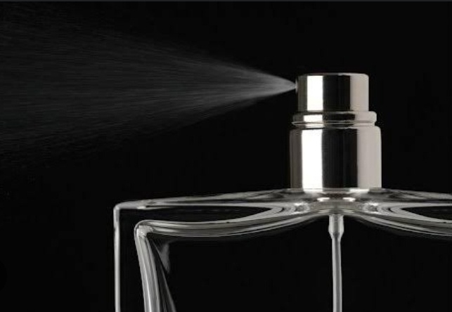 How Fragrance Can Boost Your Confidence