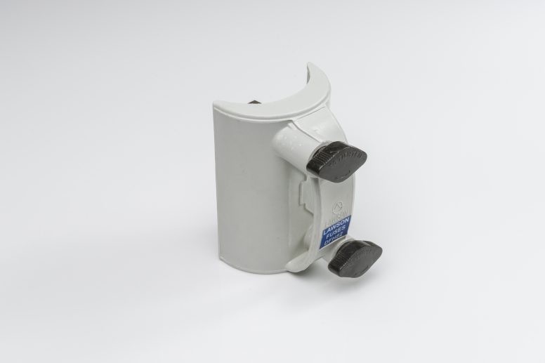 Guide to Fuse Carrier, Fuse and Holder Install