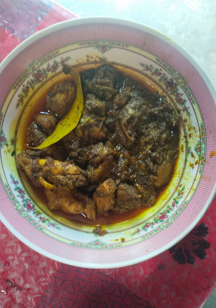 My Sister's Cooking: A Plate of Chicken Full of Love